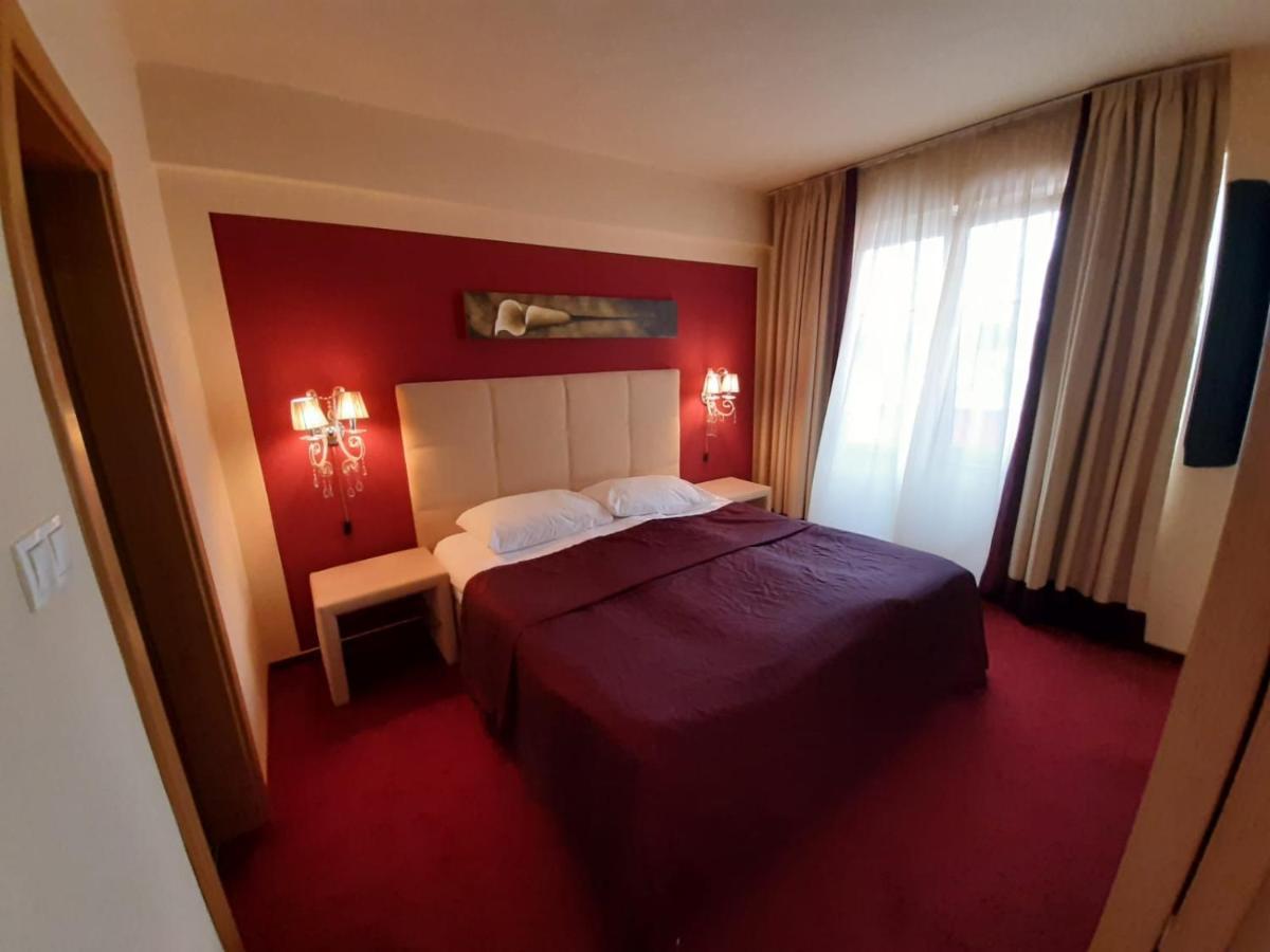 Hotel Garić Garesnica Buitenkant foto
