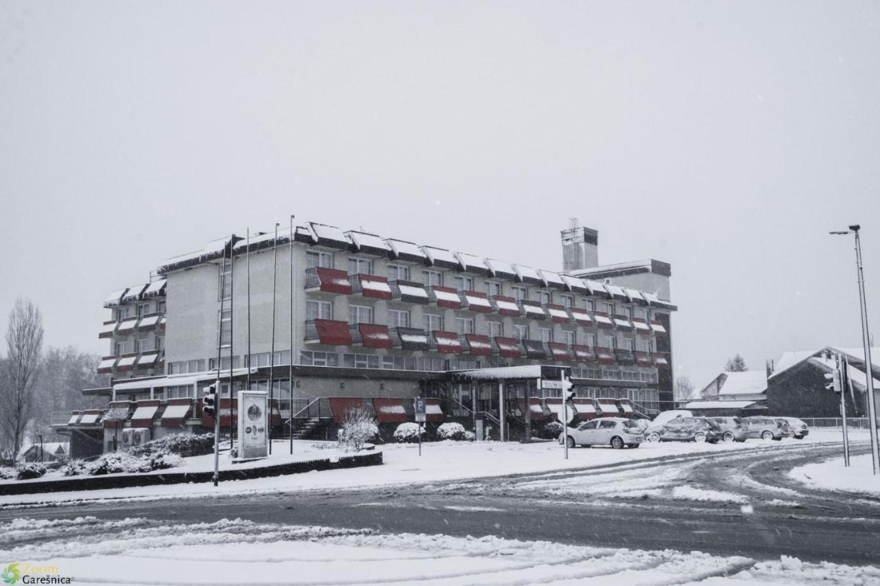 Hotel Garić Garesnica Buitenkant foto