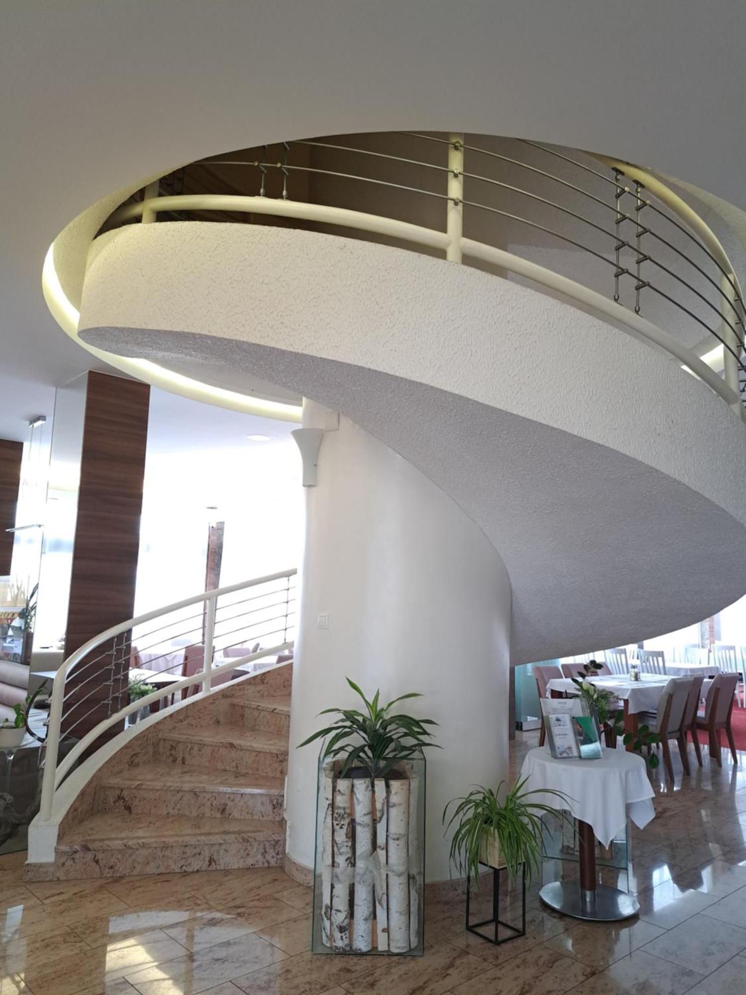 Hotel Garić Garesnica Buitenkant foto