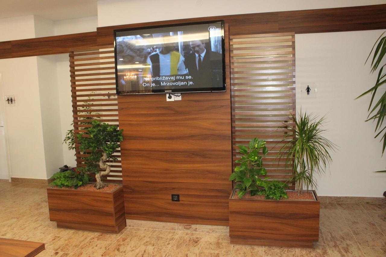 Hotel Garić Garesnica Buitenkant foto